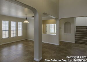 915 Classen Pass in San Antonio, TX - Building Photo - Building Photo