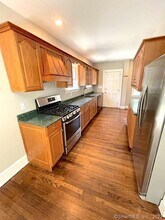 88 Old Kings Hwy S in Darien, CT - Building Photo - Building Photo