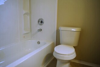 2623 Irwin Dr in San Antonio, TX - Building Photo - Building Photo