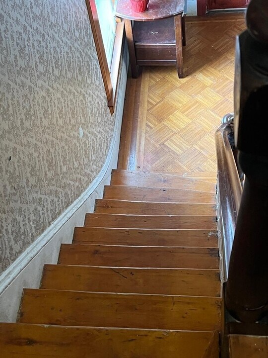 44 Cedar St in Lynn, MA - Building Photo