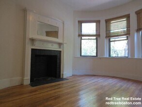 49 St Germain St, Unit 1 in Boston, MA - Foto de edificio - Building Photo