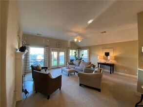 2437 Arbor Dr in Round Rock, TX - Building Photo - Building Photo