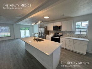 1718 Palmer Ln in Rockledge, FL - Building Photo - Building Photo