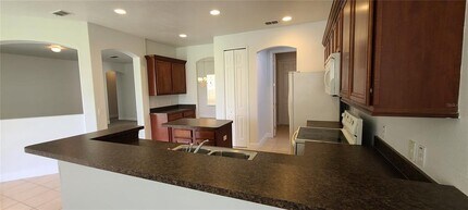 4080 Navigator Way in Kissimmee, FL - Building Photo - Building Photo