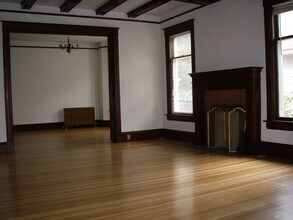 915 N Weber St, Unit MAIN FLOOR in Colorado Springs, CO - Foto de edificio - Building Photo