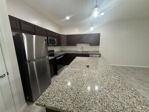 24482 Zephyr Ct in Port Charlotte, FL - Building Photo - Building Photo