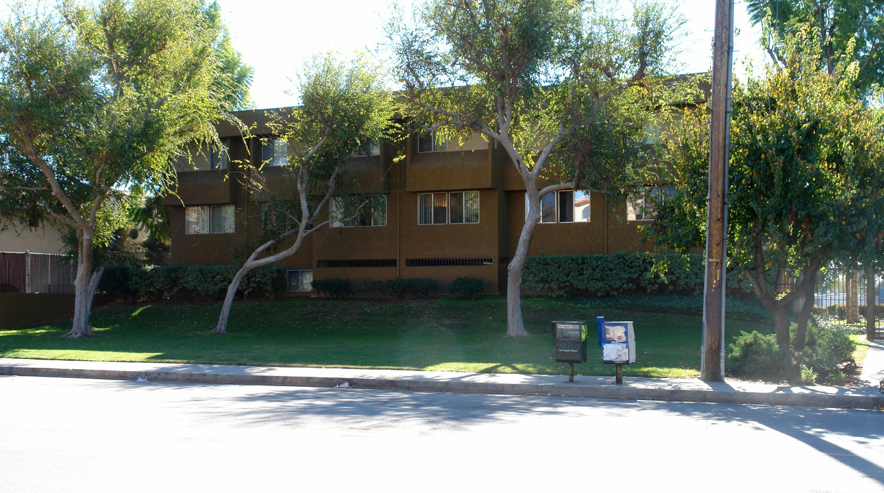 Panorama City Apartments I in Panorama City, CA - Building Photo