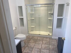 81 S 11th St in Pittsburgh, PA - Foto de edificio - Building Photo