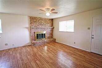 2774 Co Rd 1110 in Celeste, TX - Building Photo - Building Photo