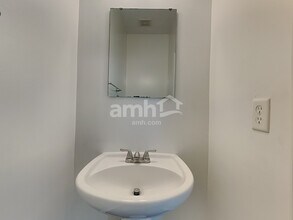 4 Woodsong Ct in Amelia, OH - Building Photo - Building Photo