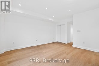 218 Aileen Ave in Toronto, ON - Building Photo - Building Photo