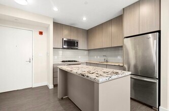 80-82-82 Fenwood Rd in Boston, MA - Building Photo - Building Photo