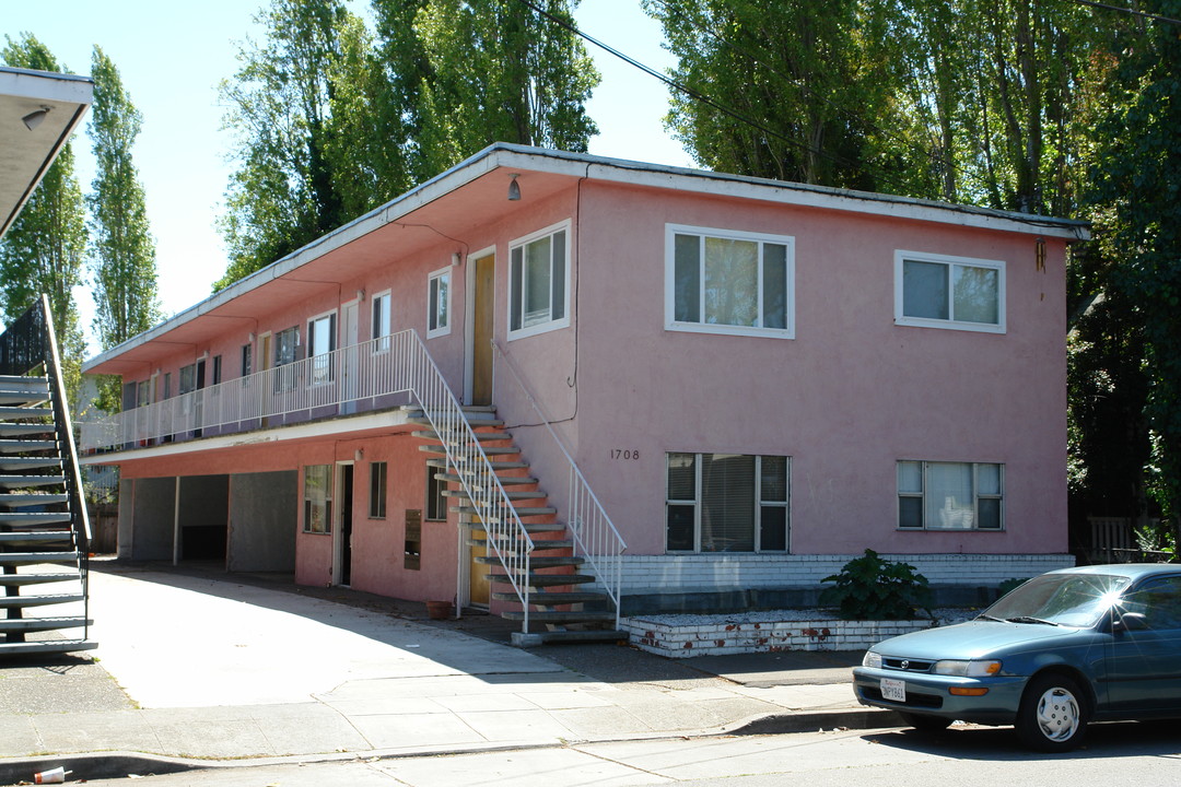 1708 Dwight Way in Berkeley, CA - Building Photo