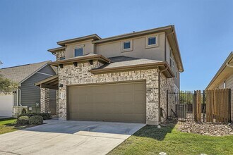 1205 Falconer Wy in Austin, TX - Building Photo - Building Photo