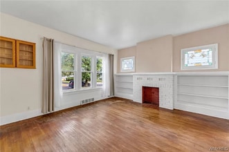 353 Lisbon Ave in Buffalo, NY - Building Photo - Building Photo