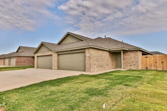 5522 122nd Street in Lubbock, TX - Building Photo - Building Photo