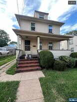 53 Ackerman Ave in Saddle Brook, NJ - Building Photo