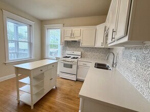 4034 N Monticello Ave, Unit 1 in Chicago, IL - Building Photo - Building Photo
