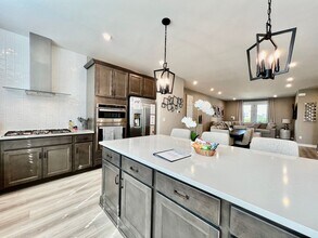 7420 Durham Pl in West Chester, OH - Building Photo - Building Photo
