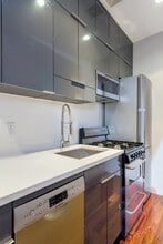 1590 Lexington Ave in New York, NY - Building Photo - Building Photo