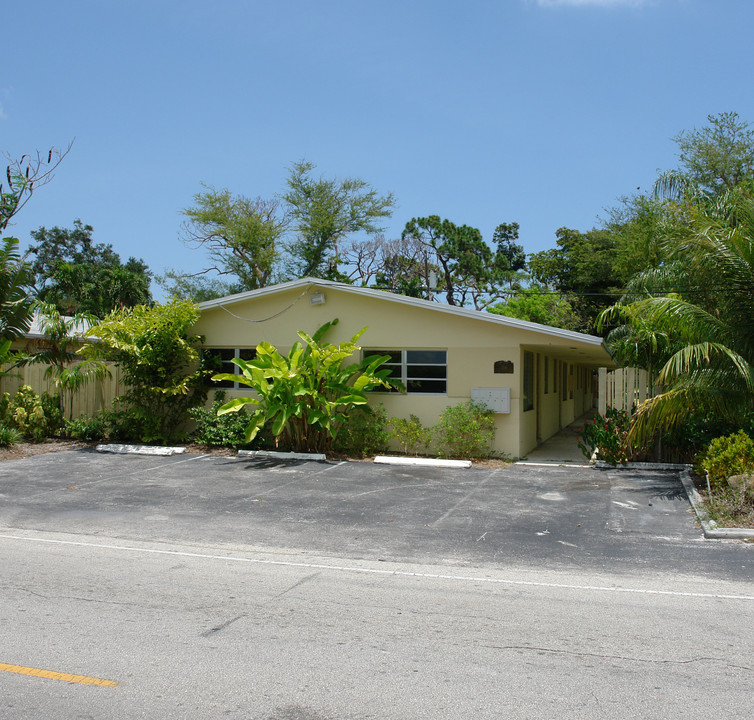 708 SW 15th Ave in Fort Lauderdale, FL - Building Photo