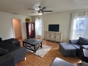 3112 29th St in Lubbock, TX - Foto de edificio - Building Photo