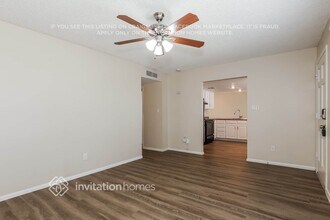 7341 W Shangri La Rd in Peoria, AZ - Building Photo - Building Photo