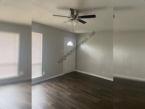 6706 W Wakefield Dr in Little Rock, AR - Building Photo - Building Photo