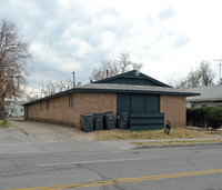 2536 E 6th St in Tulsa, OK - Foto de edificio - Building Photo