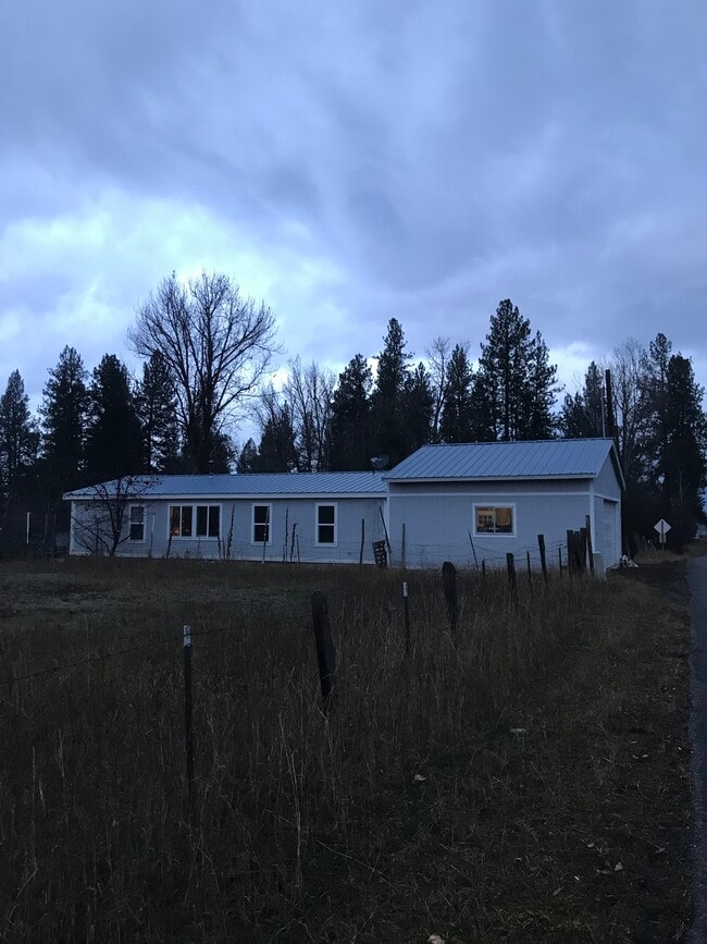 property at 3599 Cemetery Rd