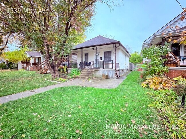 1539 Moy Ave in Windsor, ON - Building Photo - Building Photo