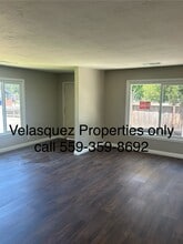 84 S Villa St in Porterville, CA - Building Photo - Building Photo
