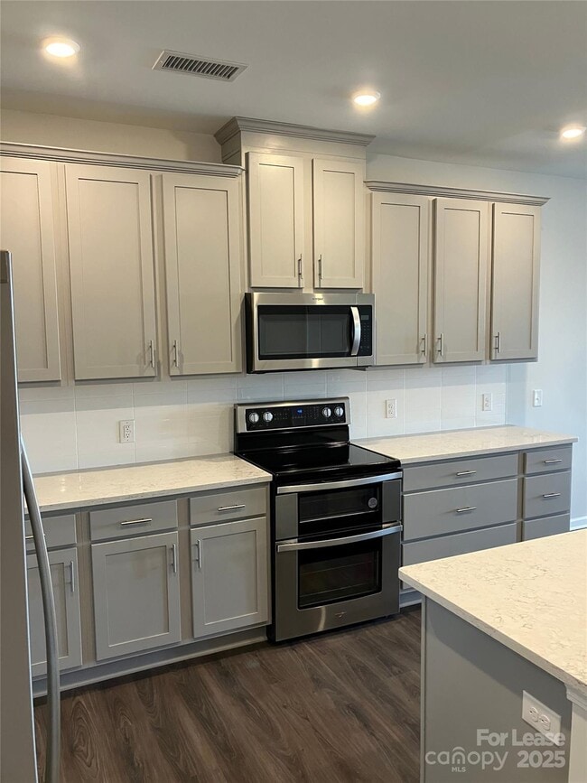 4455 Reed Crk Dr in Lake Norman of Catawba, NC - Building Photo - Building Photo