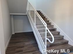262 E Main St-Unit -1 in Babylon, NY - Building Photo - Building Photo