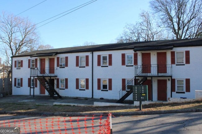 property at 700 Neal St NW