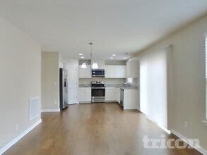 2904 Cherry Point Ln in Columbia, TN - Building Photo - Building Photo