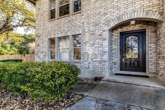 18706 Redrock Creek in San Antonio, TX - Foto de edificio - Building Photo