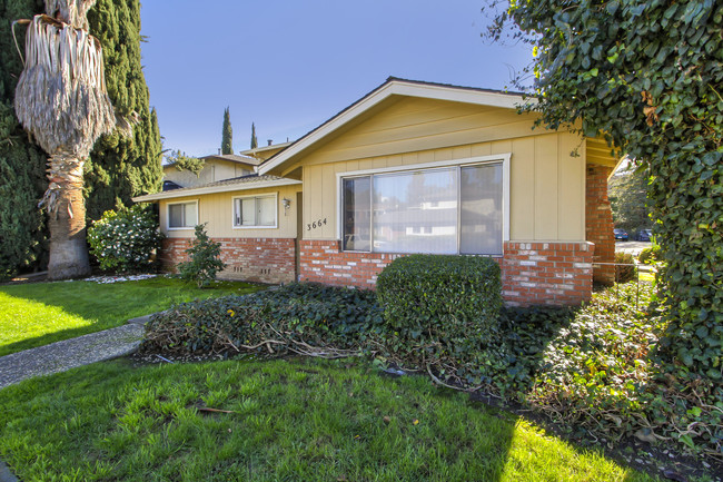 3664 Greenlee Dr in San Jose, CA - Building Photo - Other