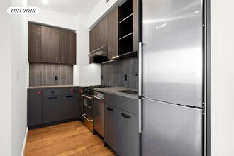 54 Noll St in Brooklyn, NY - Building Photo - Building Photo