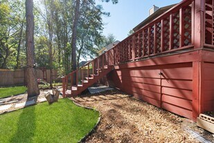 11 Korbel Ct in The Woodlands, TX - Building Photo