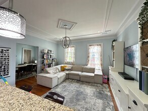 495 E 3rd St, Unit 2 in Brooklyn, NY - Building Photo - Building Photo
