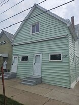 769 S Ogden St in Buffalo, NY - Building Photo