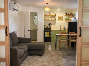 2102 W Minnezona Ave in Phoenix, AZ - Building Photo - Building Photo