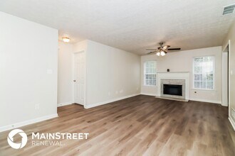 129 Rosewood Dr in Dallas, GA - Building Photo - Building Photo