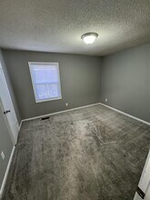 121 Aqua Ct in Rocky Mount, NC - Building Photo - Building Photo