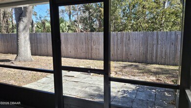 1302 Deer Springs Rd in Port Orange, FL - Building Photo - Building Photo