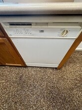 S. Salle Ct in Visalia, CA - Building Photo - Building Photo