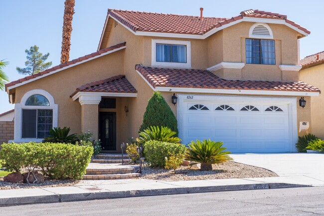 8262 Huxley St in Las Vegas, NV - Building Photo - Building Photo