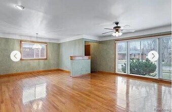 27936 Jean Rd in Warren, MI - Building Photo - Building Photo