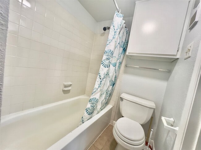 property at 2750 Holly Hall St